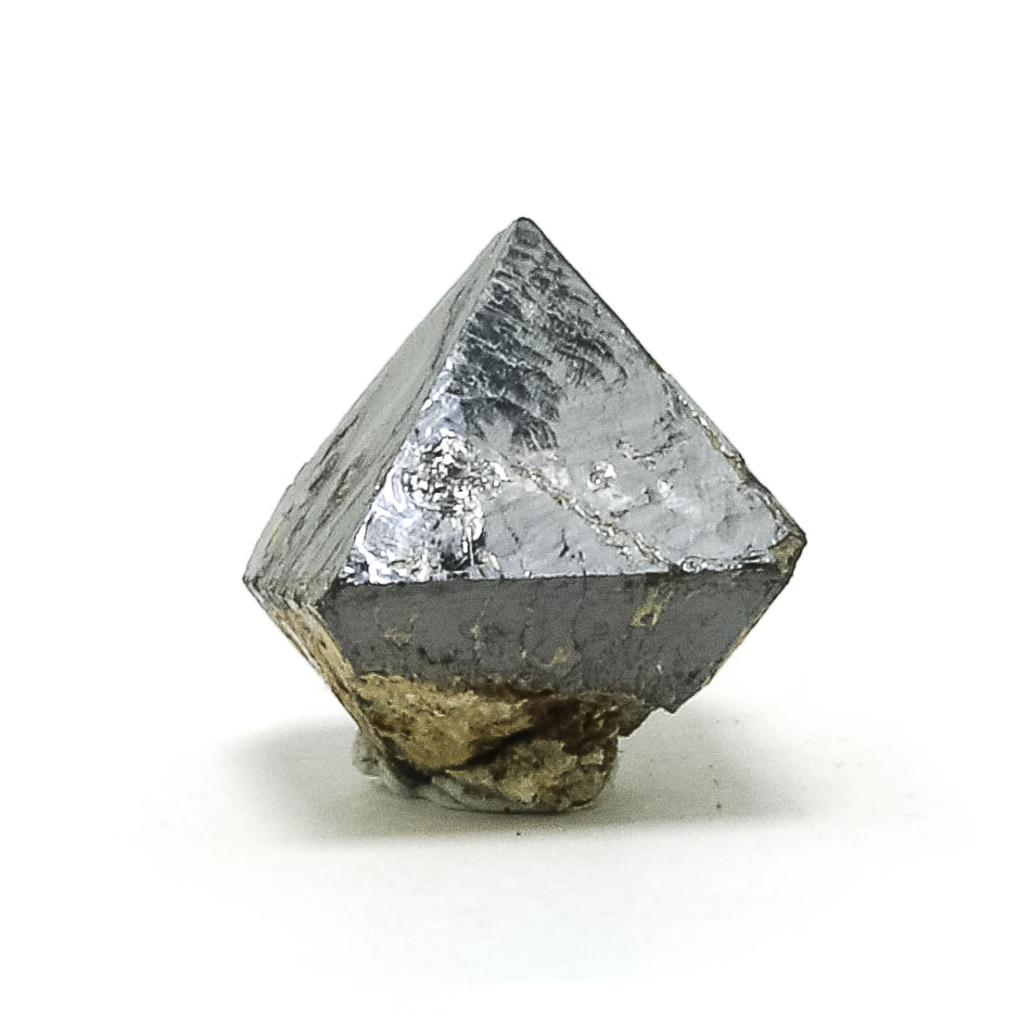 Magnetite Natural Crystal from Jebel Bou-Agrao, Amersid, Aït Oufella Caïdat, Midelt Cercle, Midelt Province, Drâa-Tafilalet Region, Morocco | Venusrox